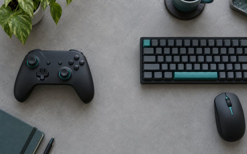 How to Choose Between Controller and Mouse and Keyboard (2026)